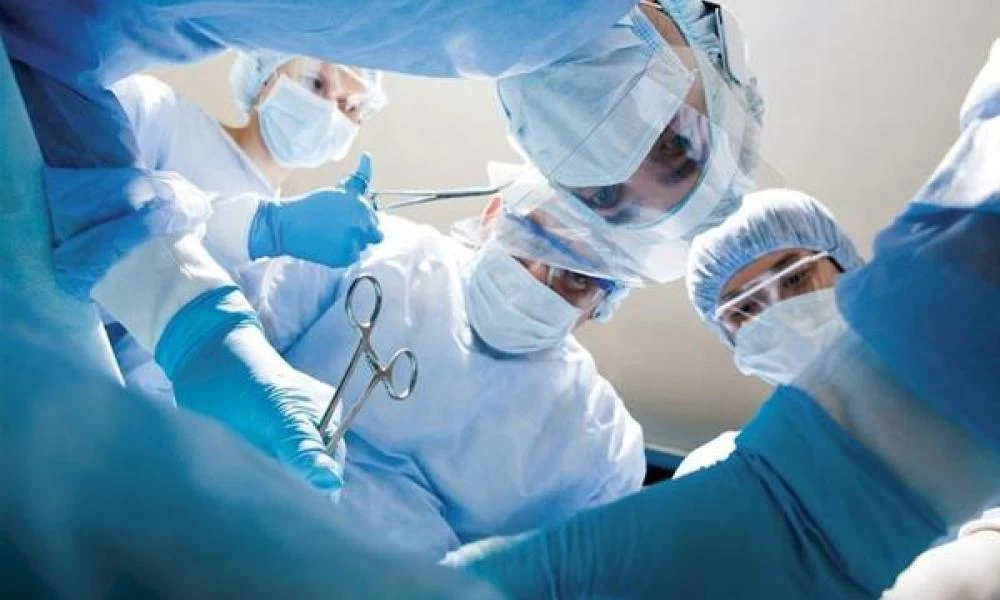 Αναβολές χειρουργείων λόγω lockdown: Κραυγή αγωνίας από μητέρα που το μωρό της πρέπει να χειρουργηθεί άμεσα